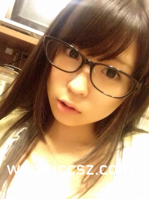 国产情侣精视频在线,浪漫瞬间，甜蜜瞬间